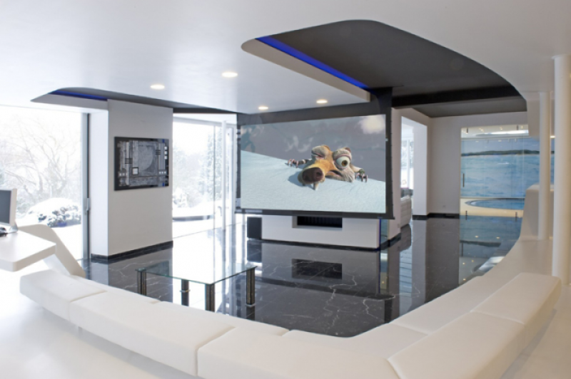 Yacht Cinema (by Roland Koller) gallery image 2