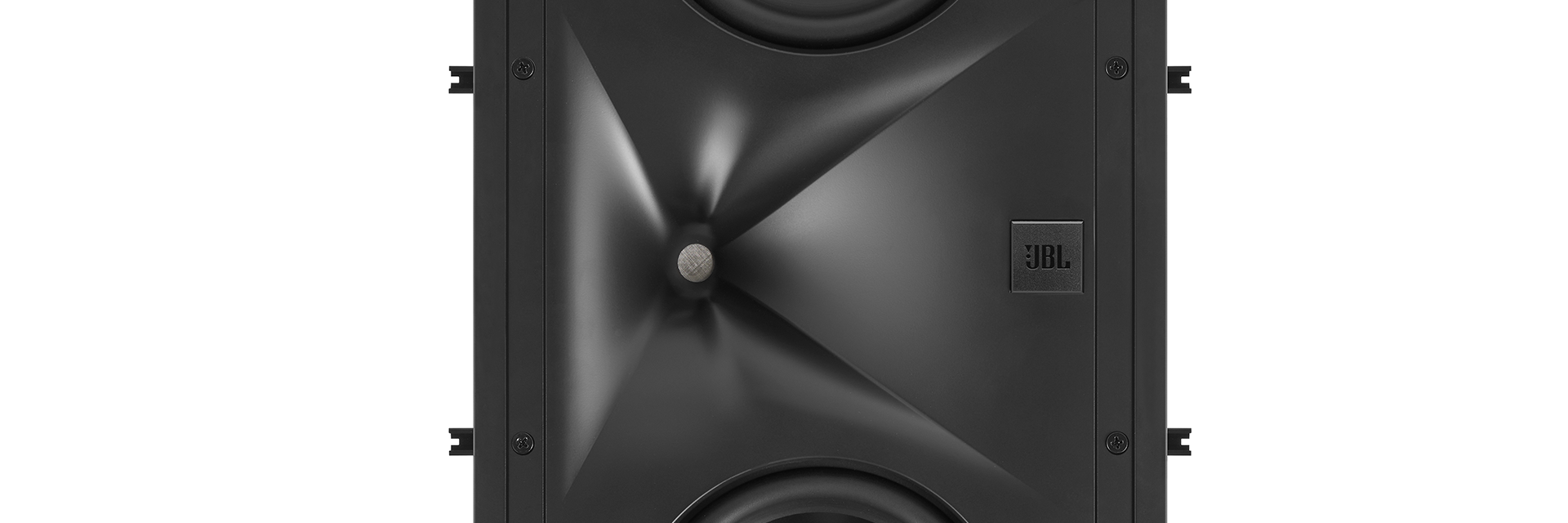Patented High-Definition Imaging (HDI&trade;) Defined Directivity offset geometry horn